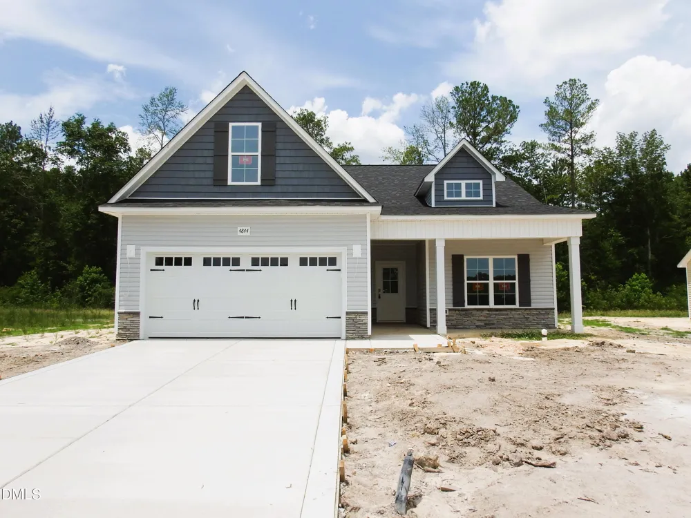 4844 Danastas Avenue Hope Mills, NC 28348