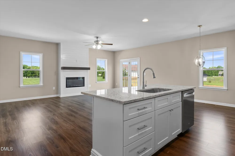 6803 Mcpherson Clay Road Liberty, NC 27298