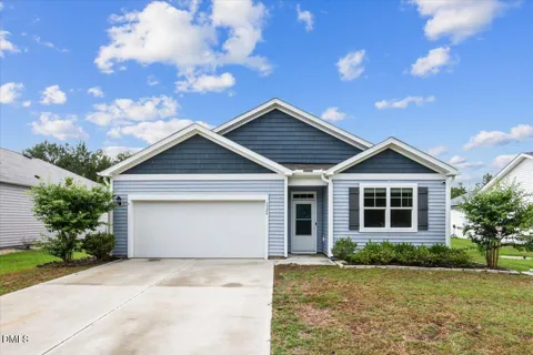1326 Cadbury Castle Drive SE
