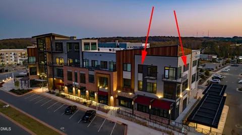 120 Mosaic Boulevard #301