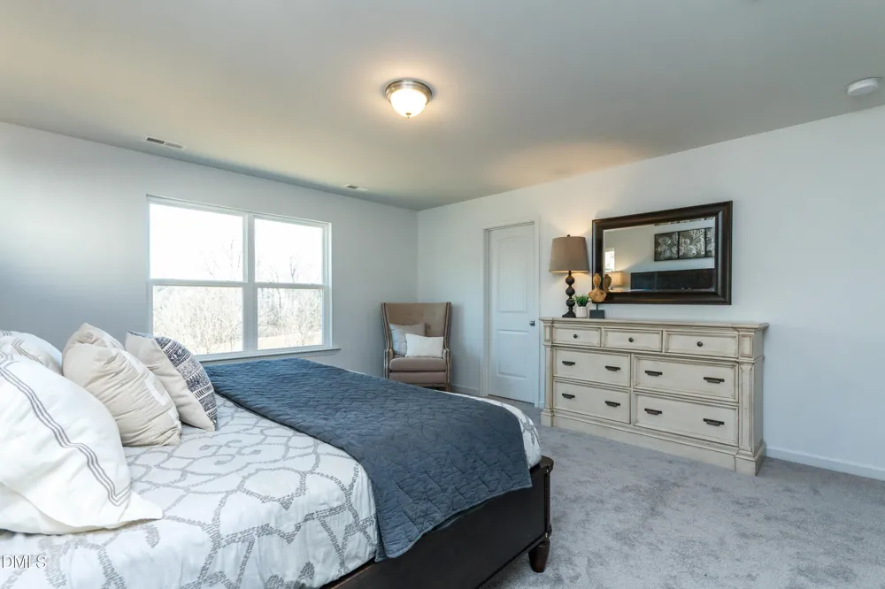 185 Ember Street Zebulon, NC 27597