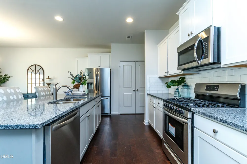185 Ember Street Zebulon, NC 27597