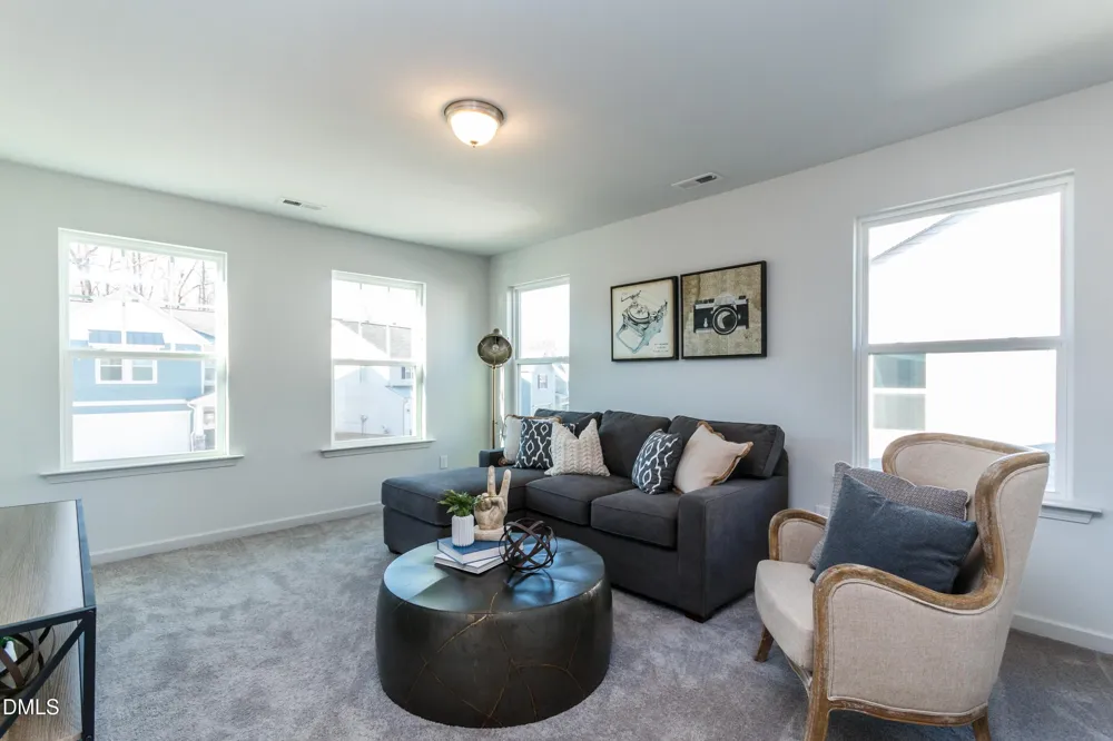 185 Ember Street Zebulon, NC 27597