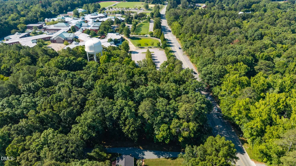 1006 Old Fayetteville Road Chapel Hill, NC 27516