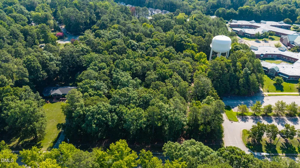 1006 Old Fayetteville Road Chapel Hill, NC 27516