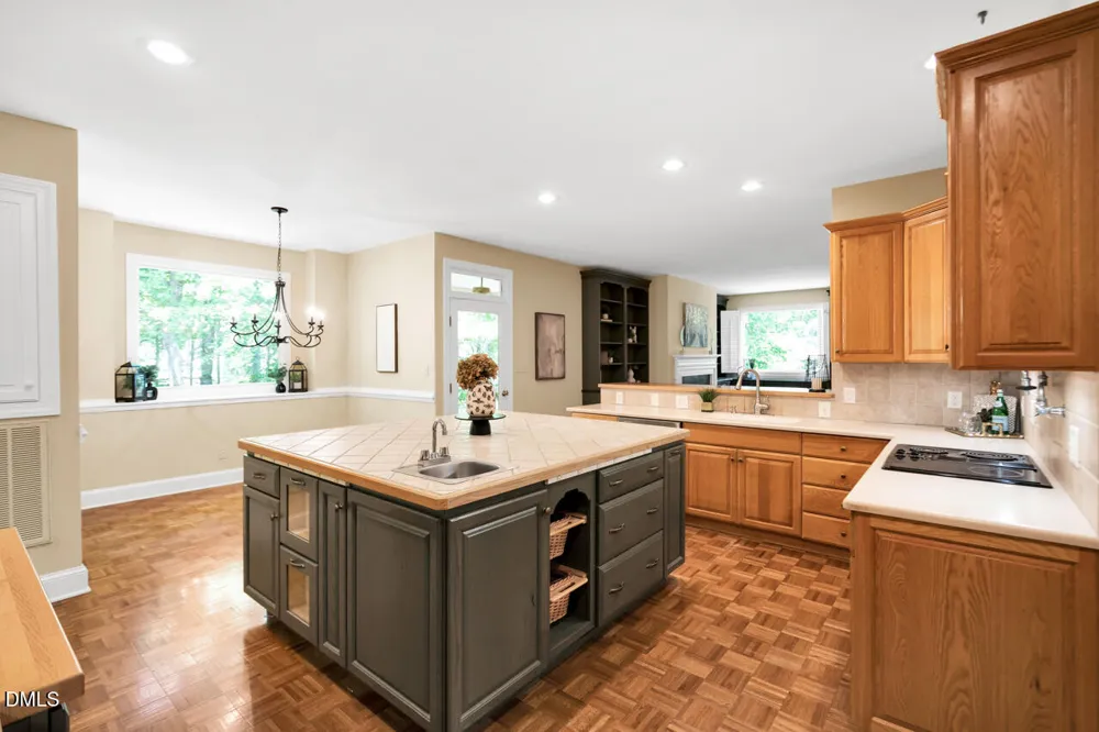 862 Hatfield Pittsboro, NC 27312
