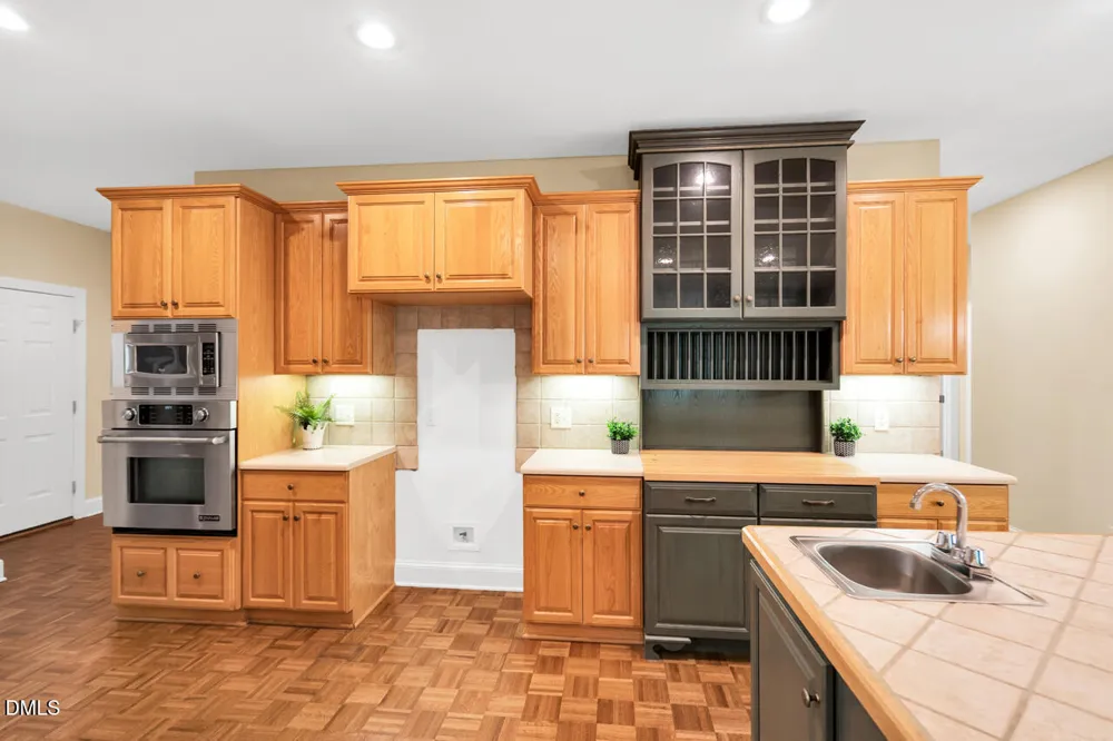 862 Hatfield Pittsboro, NC 27312
