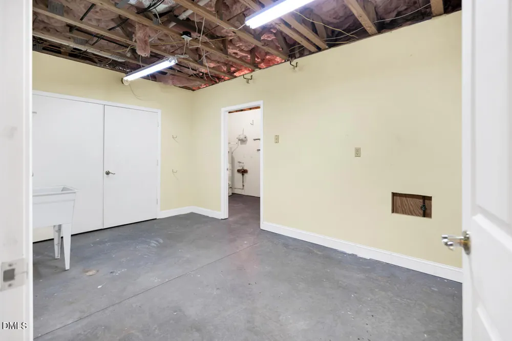 862 Hatfield Pittsboro, NC 27312