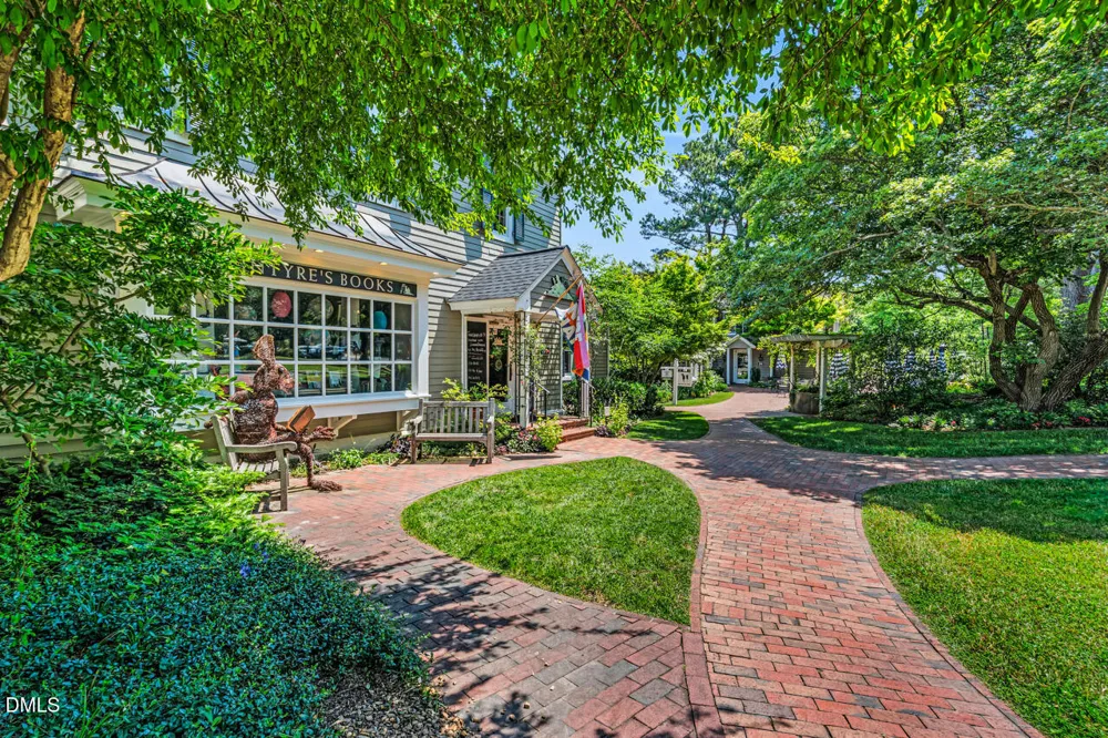 862 Hatfield Pittsboro, NC 27312