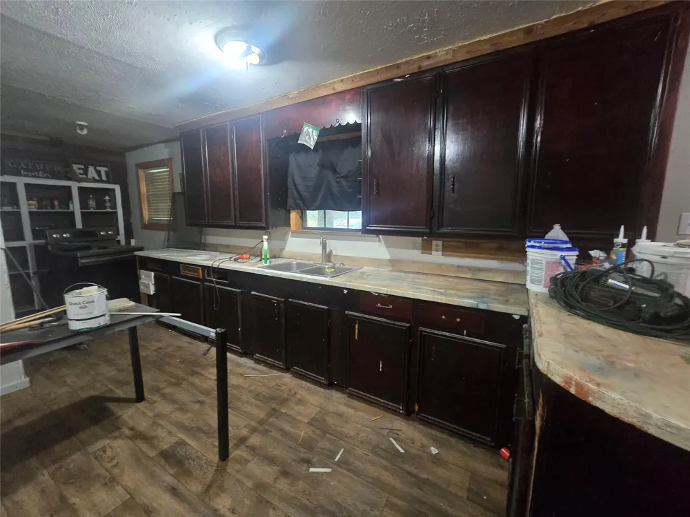 773 The Ole Barney Road Livingston, TX 77351