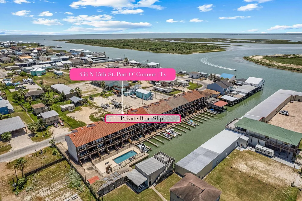 434 15th #16 Port O Connor, TX 77982