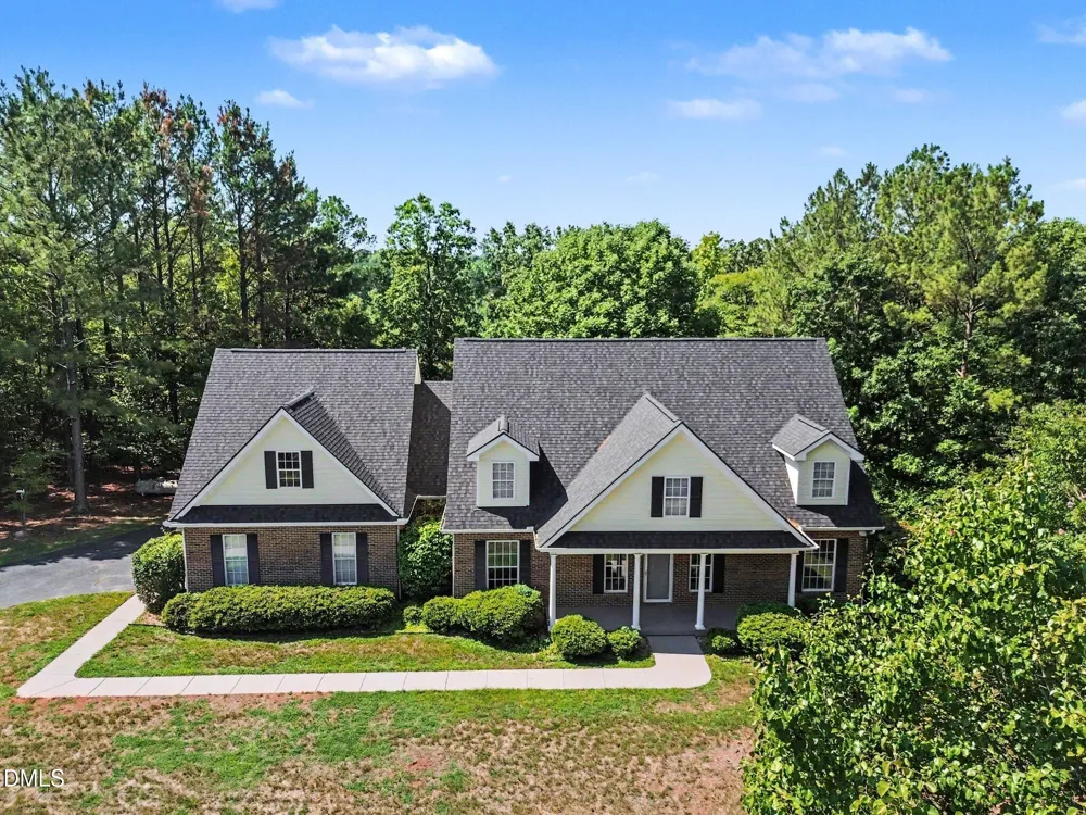 606 Old Chestnut Crossing Moncure, NC 27559