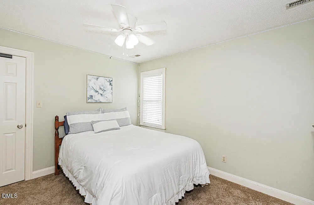 3913 Hampton Drive Rocky Mount, NC 27803