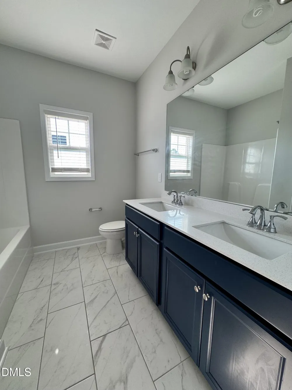 20 E Sand Luggs Court Angier, NC 27501