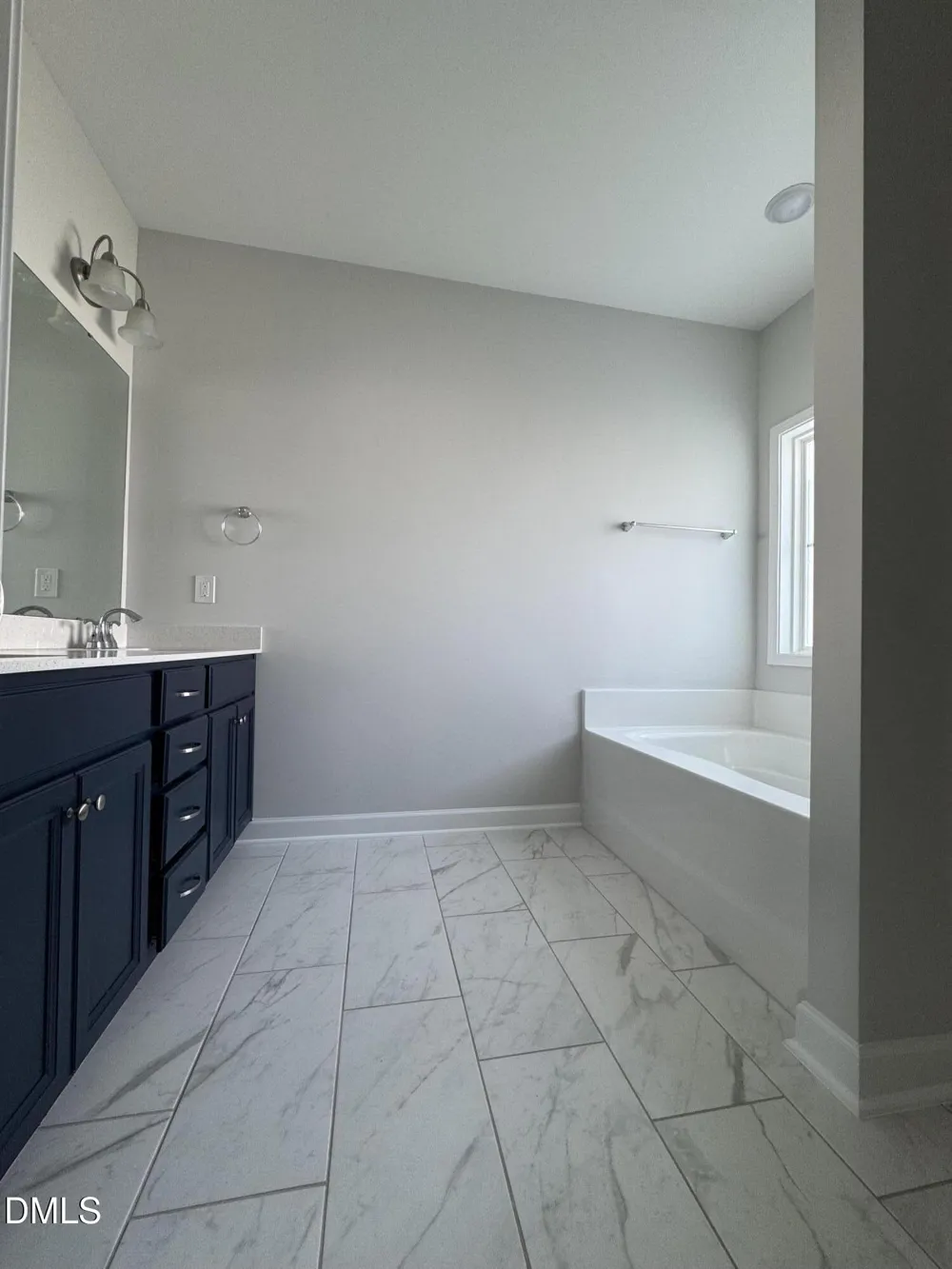 20 E Sand Luggs Court Angier, NC 27501