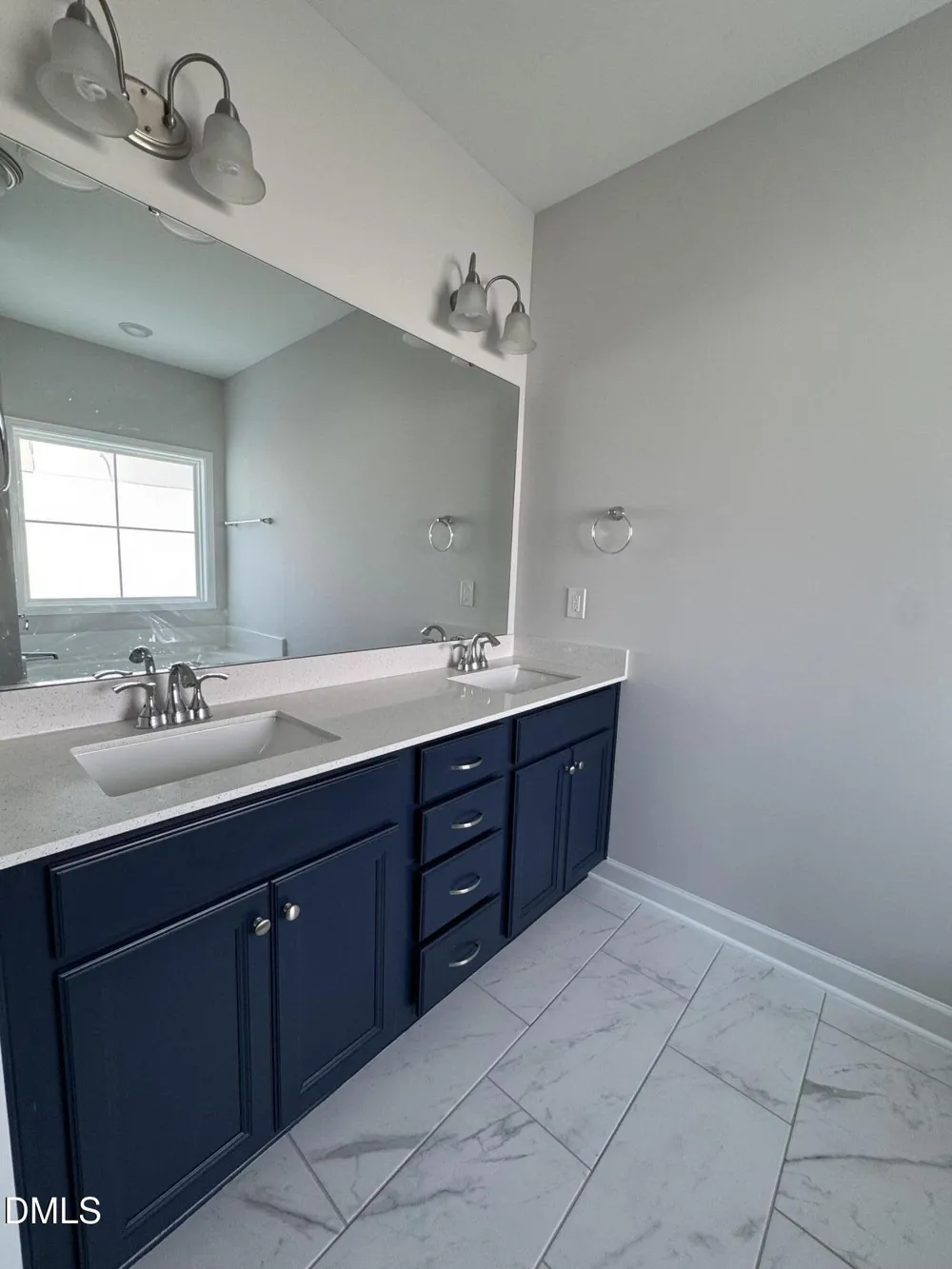 20 E Sand Luggs Court Angier, NC 27501