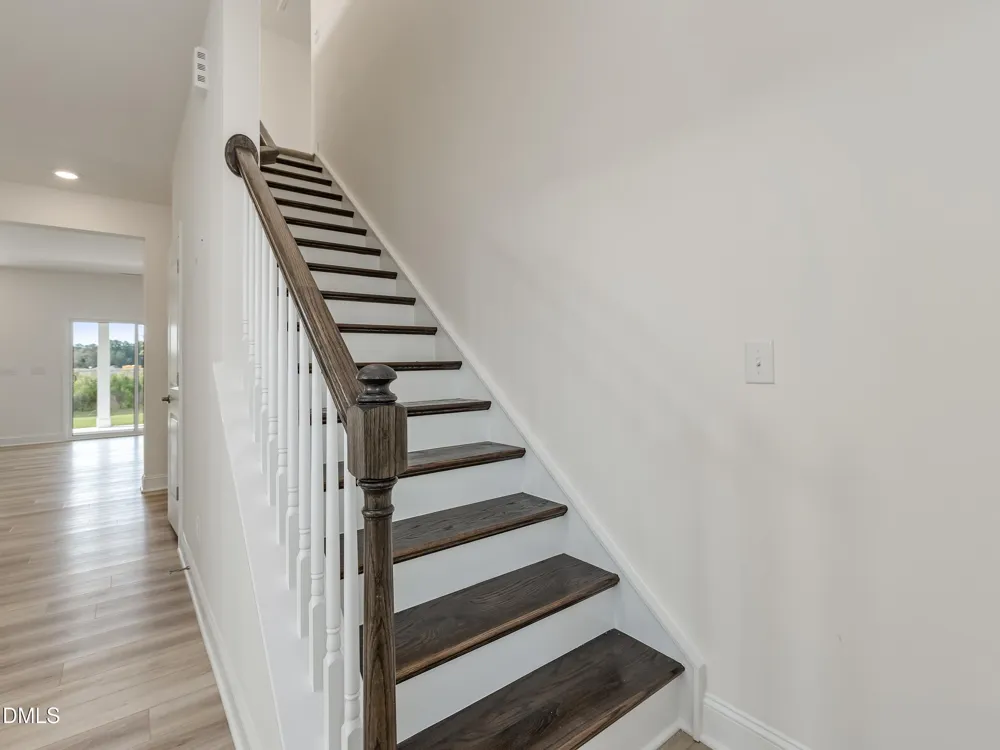 548 Hipwood Drive Zebulon, NC 27597