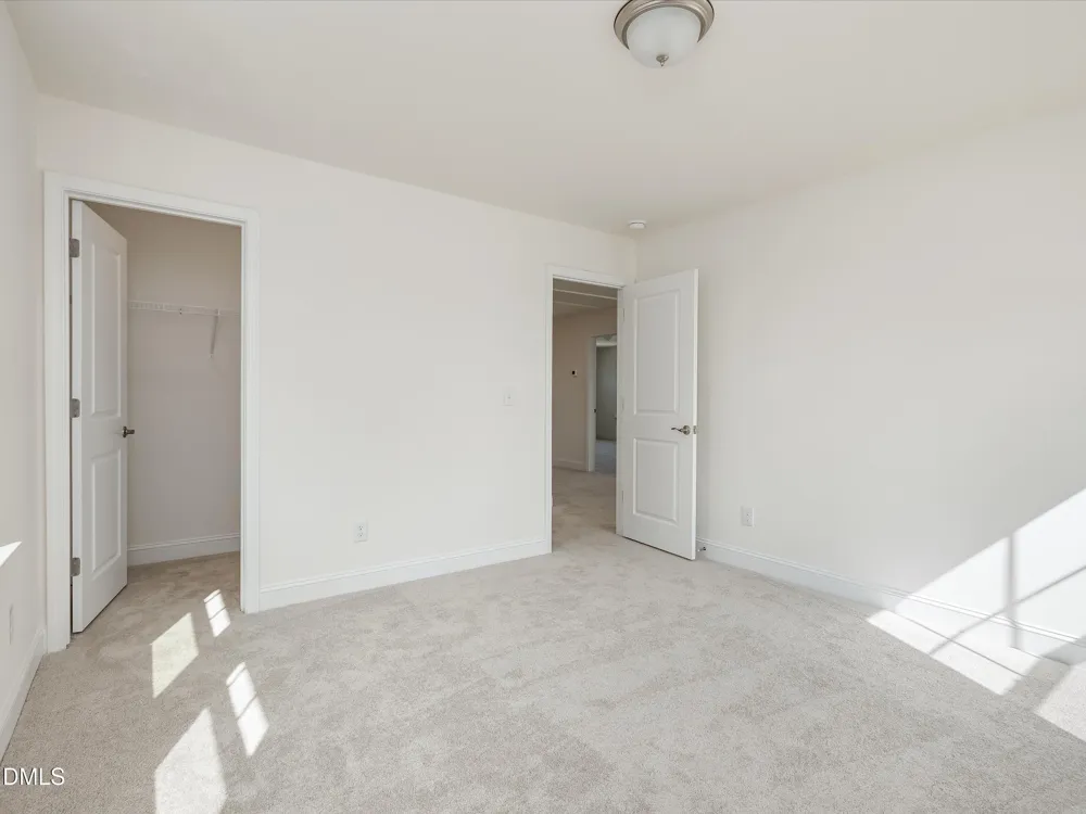 548 Hipwood Drive Zebulon, NC 27597