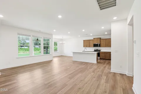 544 Hipwood Drive