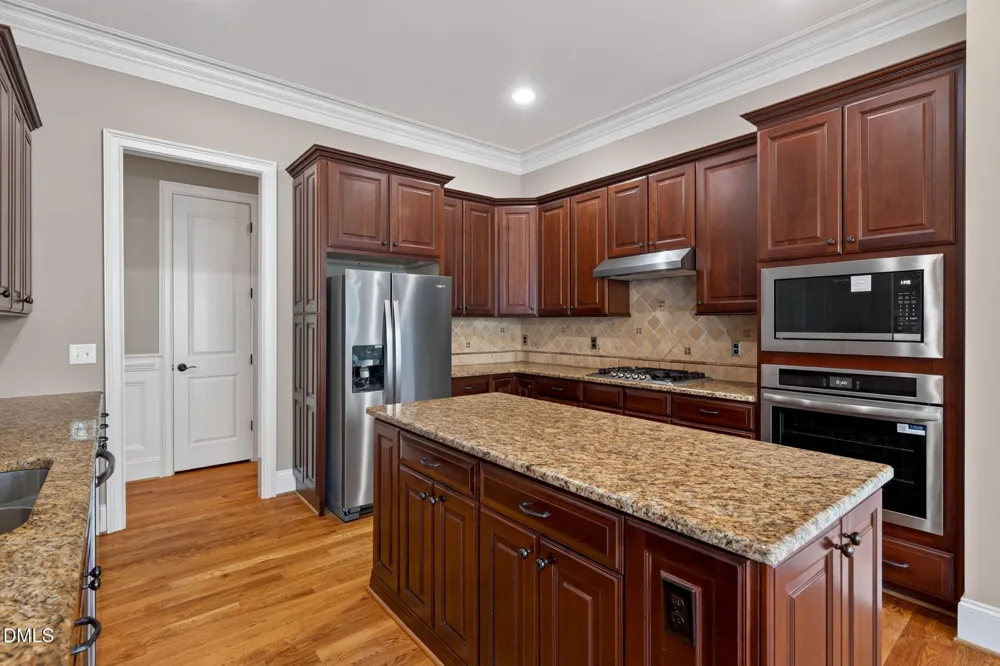 1013 Chessridge Way Morrisville, NC 27560