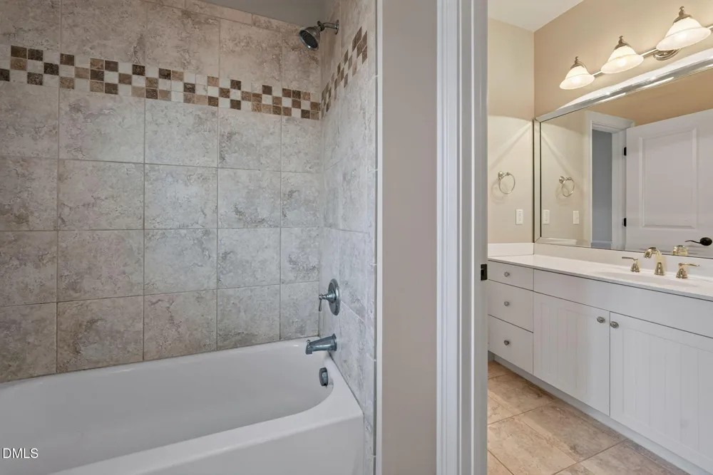 1013 Chessridge Way Morrisville, NC 27560