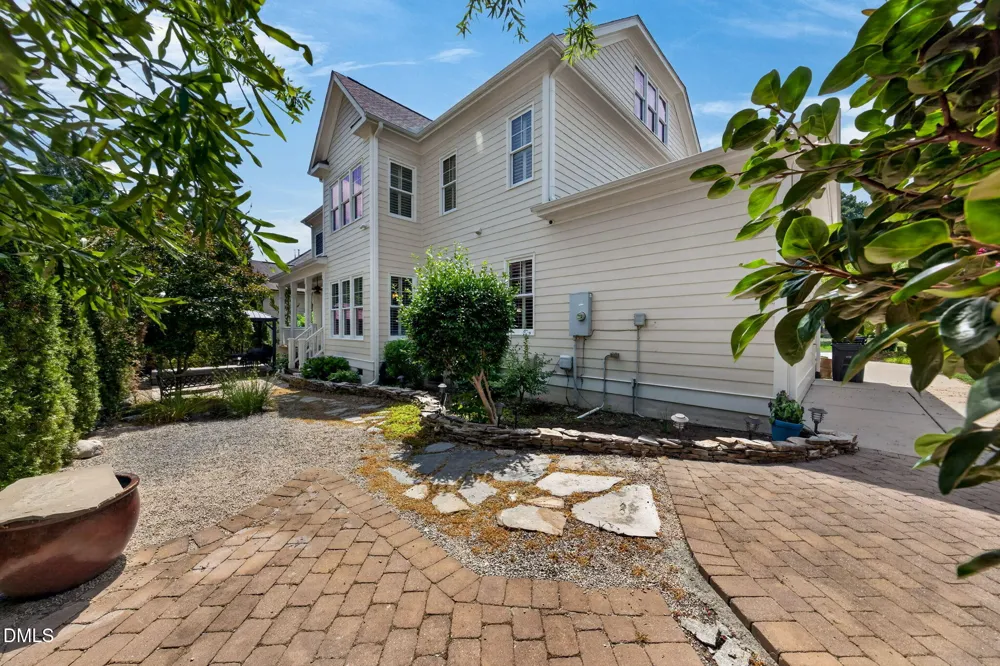 1013 Chessridge Way Morrisville, NC 27560