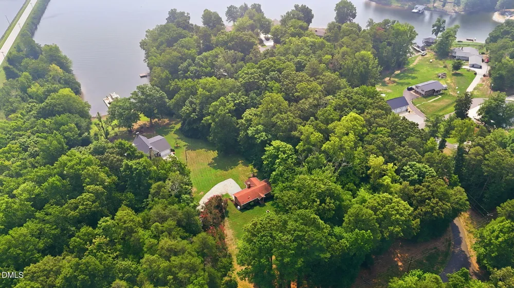 44 Pine Cone Lane Semora, NC 27343