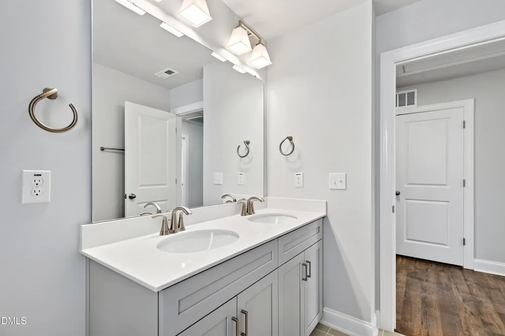 801 Portland Rose Drive Knightdale, NC 27545