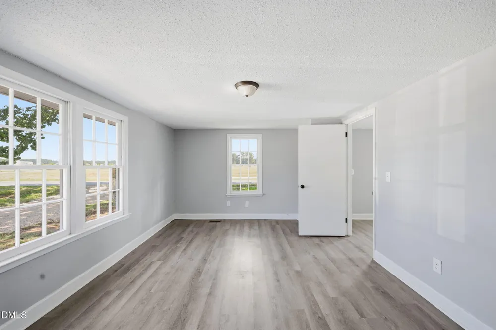 895 Stewart Road Four Oaks, NC 27524