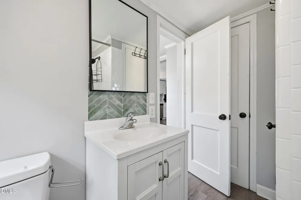 895 Stewart Road Four Oaks, NC 27524