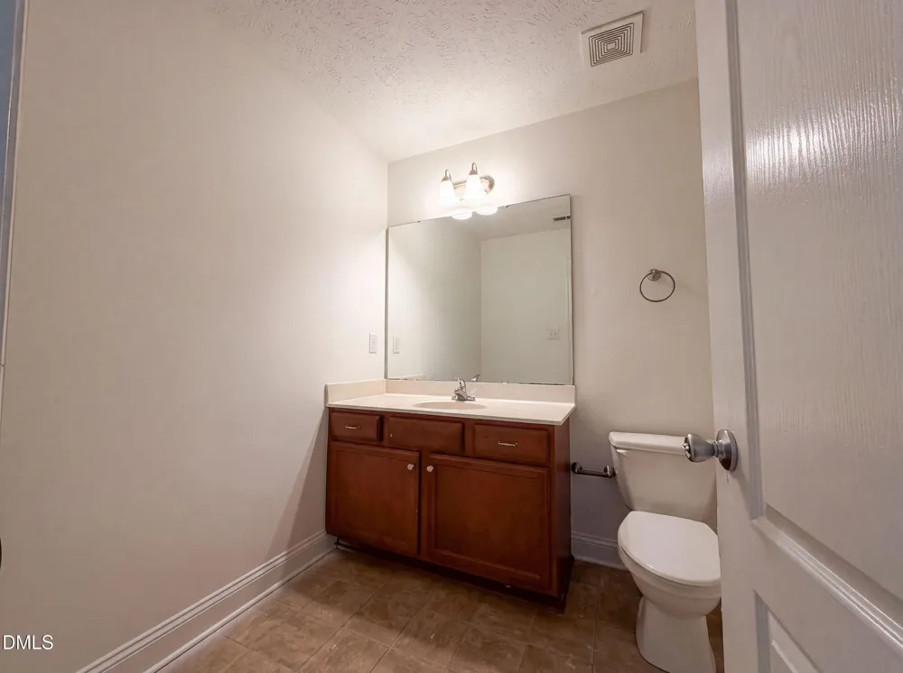 505 Old Warden Way Hope Mills, NC 28348