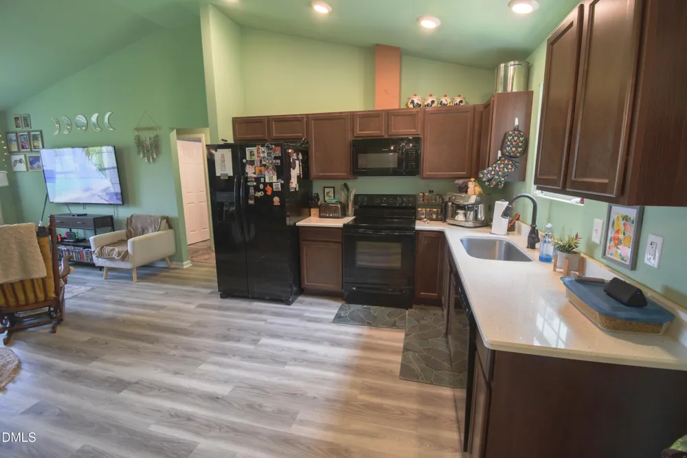 5789 Pine Street Bailey, NC 27807