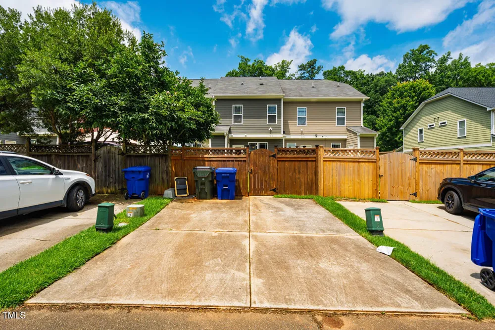 76 Millbrook Drive Pittsboro, NC 27312