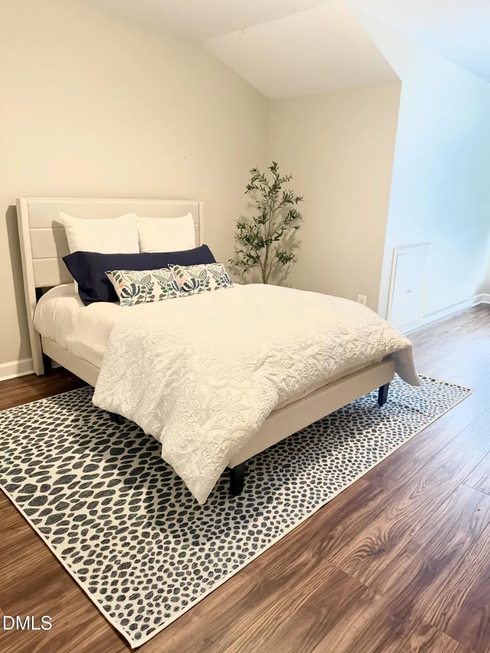122 Olde Manor Court Siler City, NC 27344