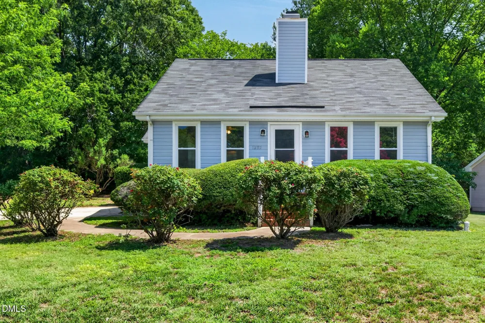 1235 Shakentown Street Knightdale, NC 27545