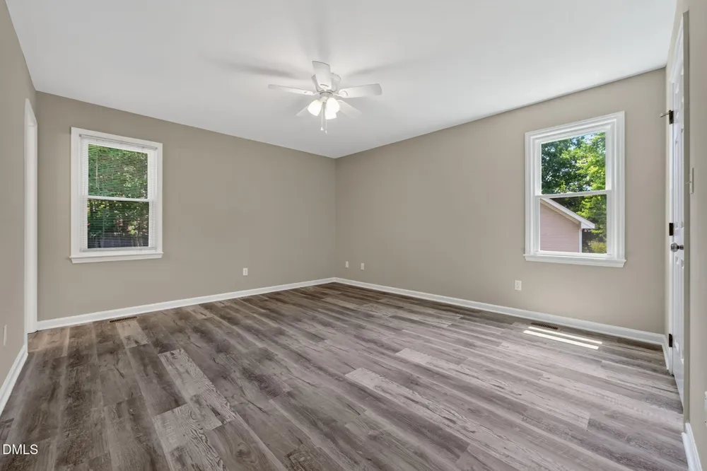 1235 Shakentown Street Knightdale, NC 27545