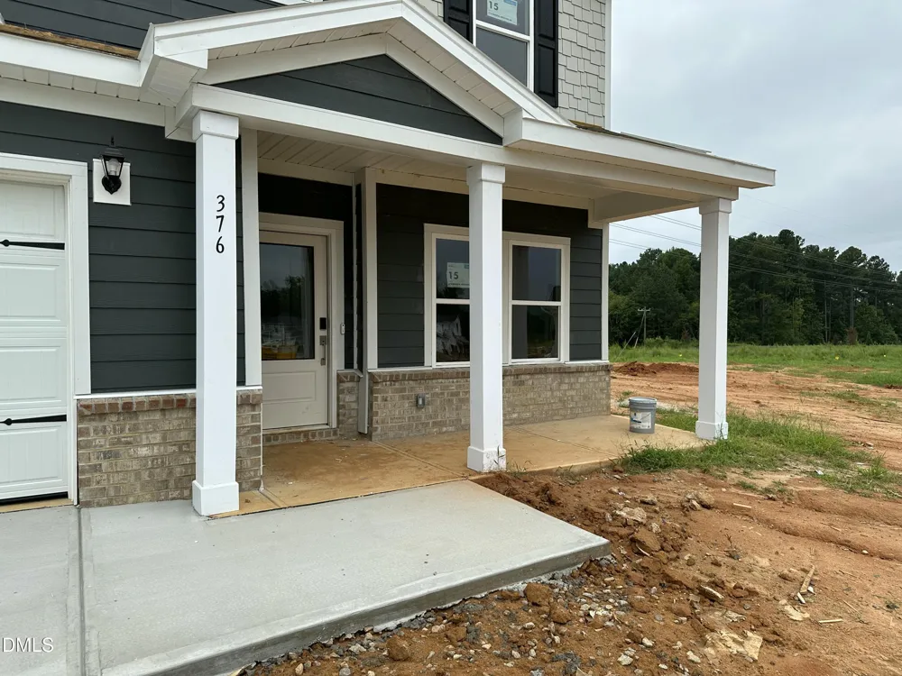 376 Barrow Meadows Drive Zebulon, NC 27597