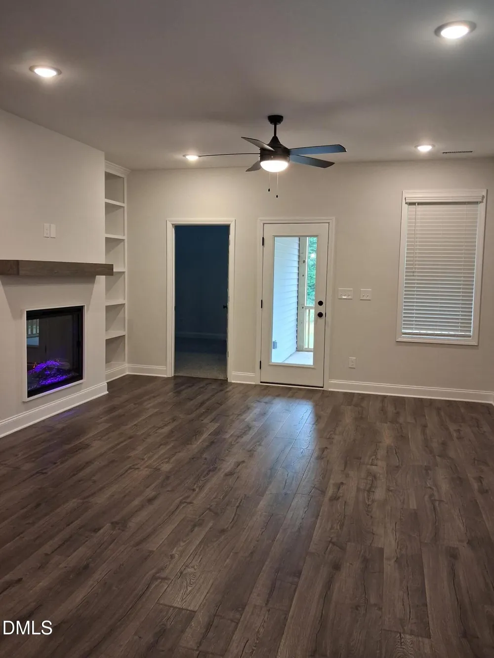 87 Goldenrod Loop Clayton, NC 27520