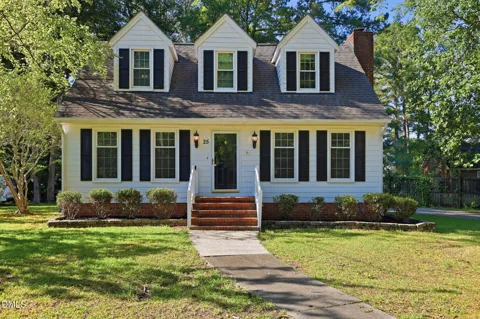 25 Camelia Drive