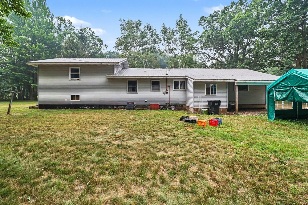 4994 E Madison Road Walkerville, MI 49459