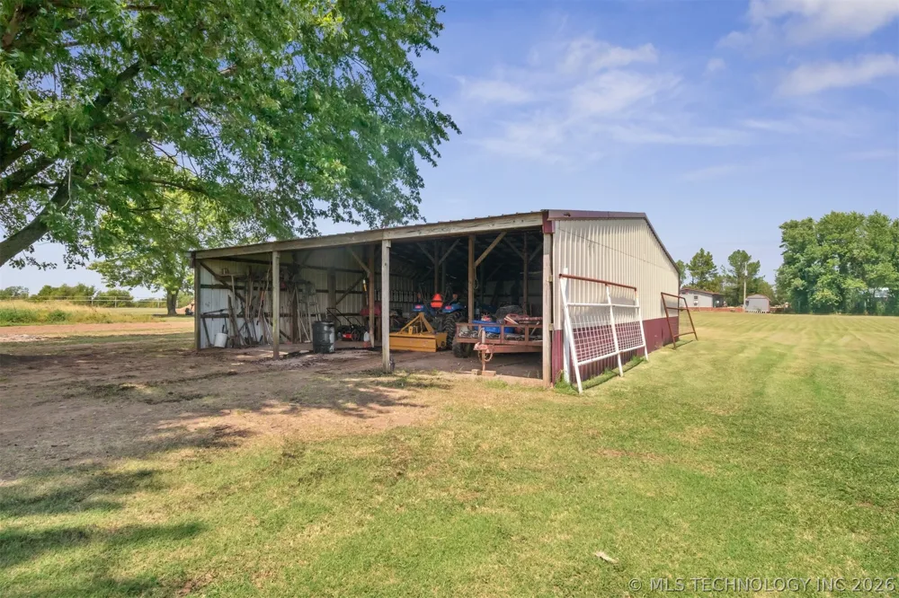 9348 W 620 ROAD Inola, OK 74036