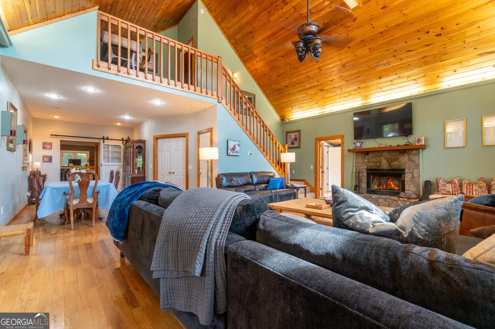 69 Greystone DR Cleveland, GA 30528