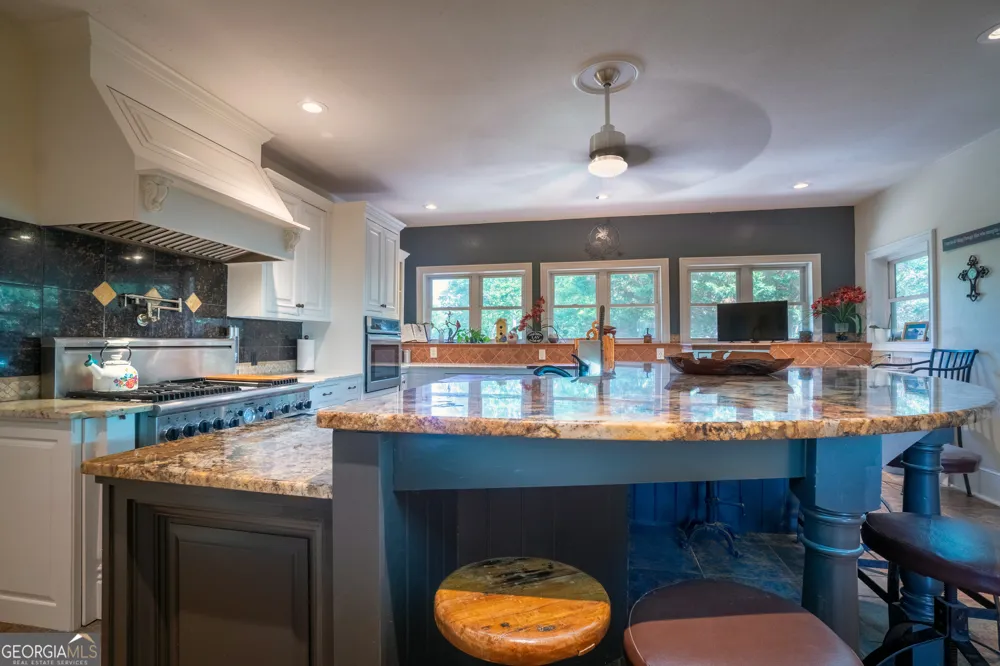 69 Greystone DR Cleveland, GA 30528