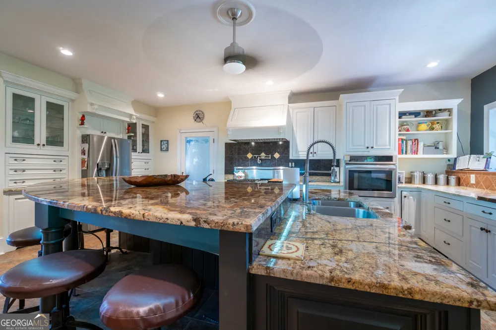 69 Greystone DR Cleveland, GA 30528