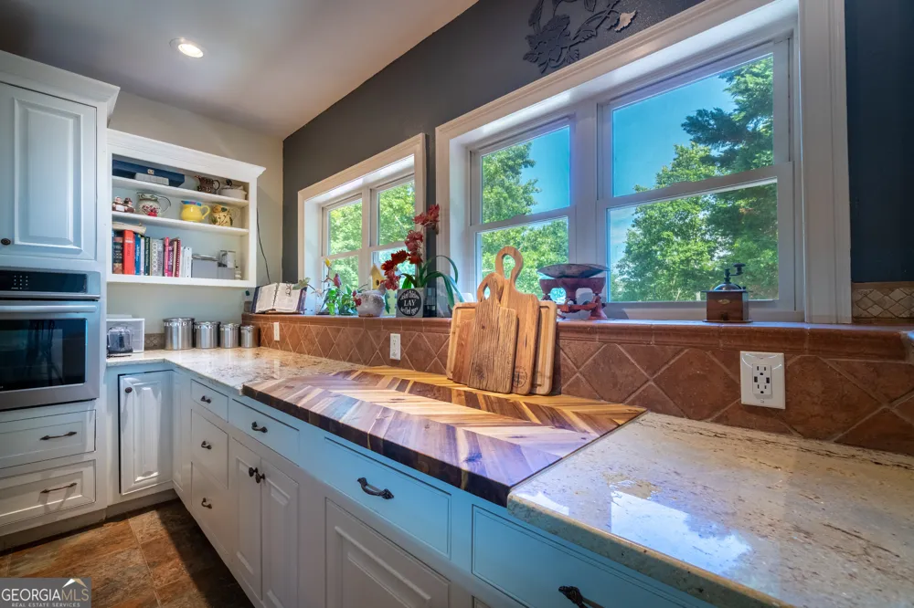 69 Greystone DR Cleveland, GA 30528