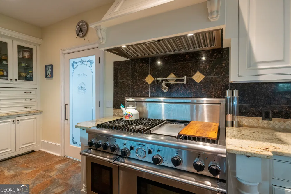69 Greystone DR Cleveland, GA 30528