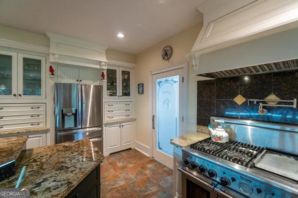 69 Greystone DR Cleveland, GA 30528
