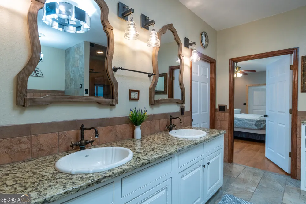69 Greystone DR Cleveland, GA 30528