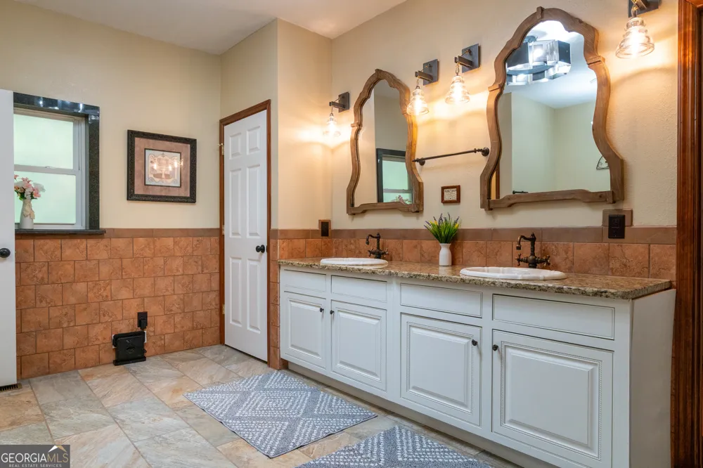 69 Greystone DR Cleveland, GA 30528