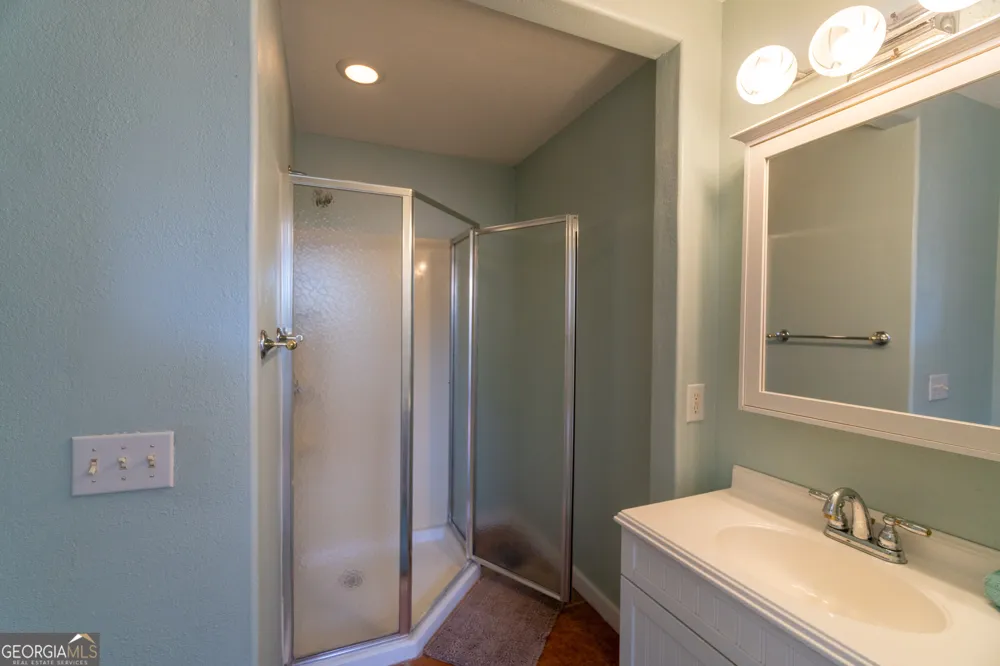 69 Greystone DR Cleveland, GA 30528